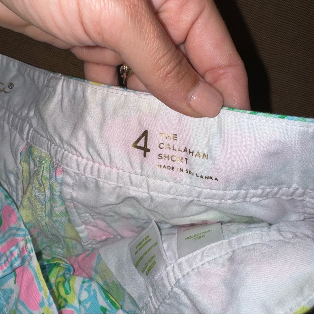 Lilly Pulitzer The Callahan Short Cotton Floral Green Pink Size 4 - Picture 7 of 13